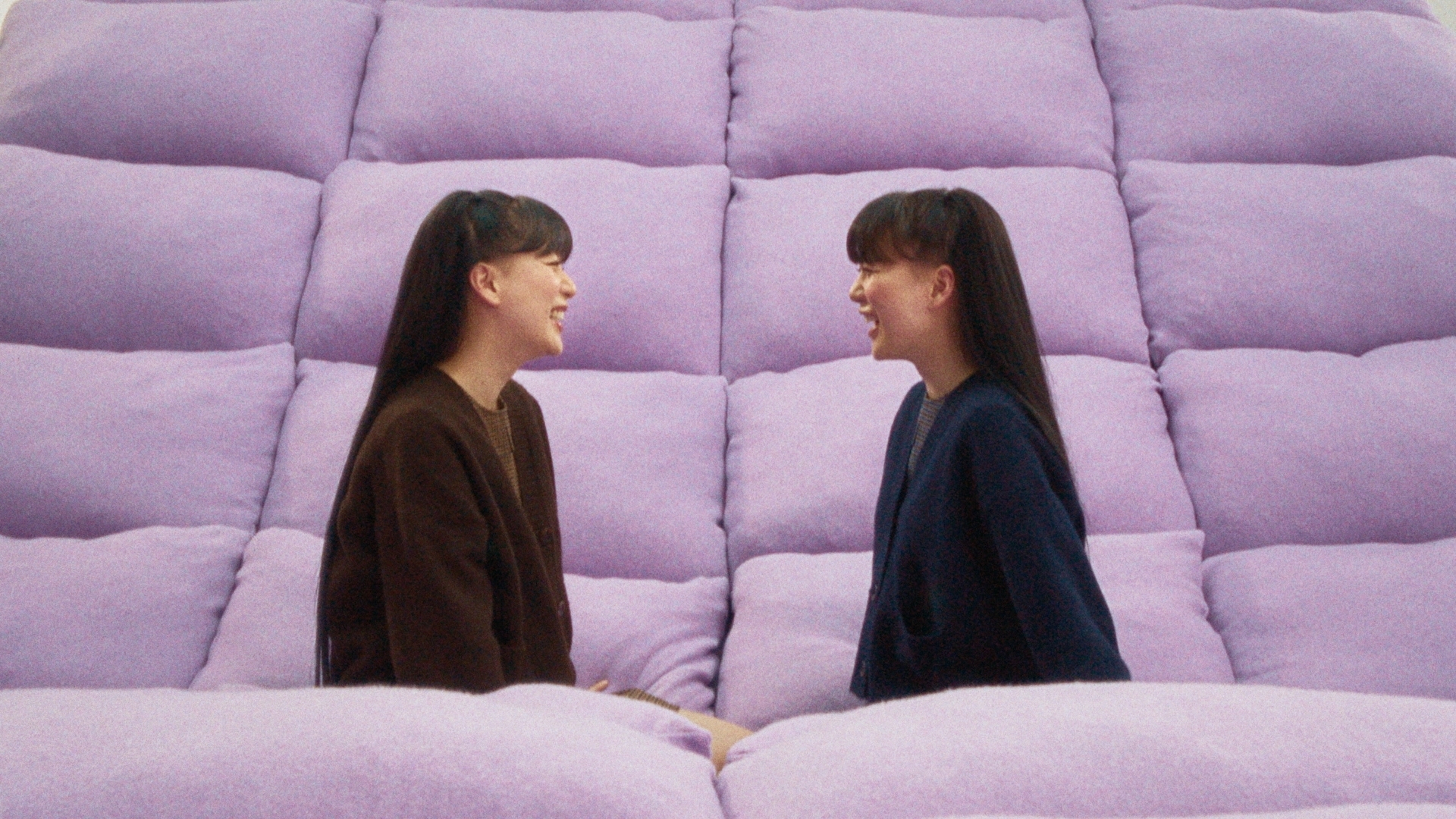 UNIQLO — A PLAYFULL SOFTNESS